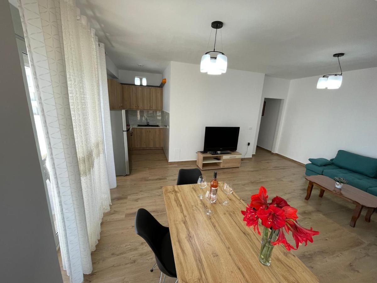 Luxury Sea View Apartaments Sarande Luaran gambar