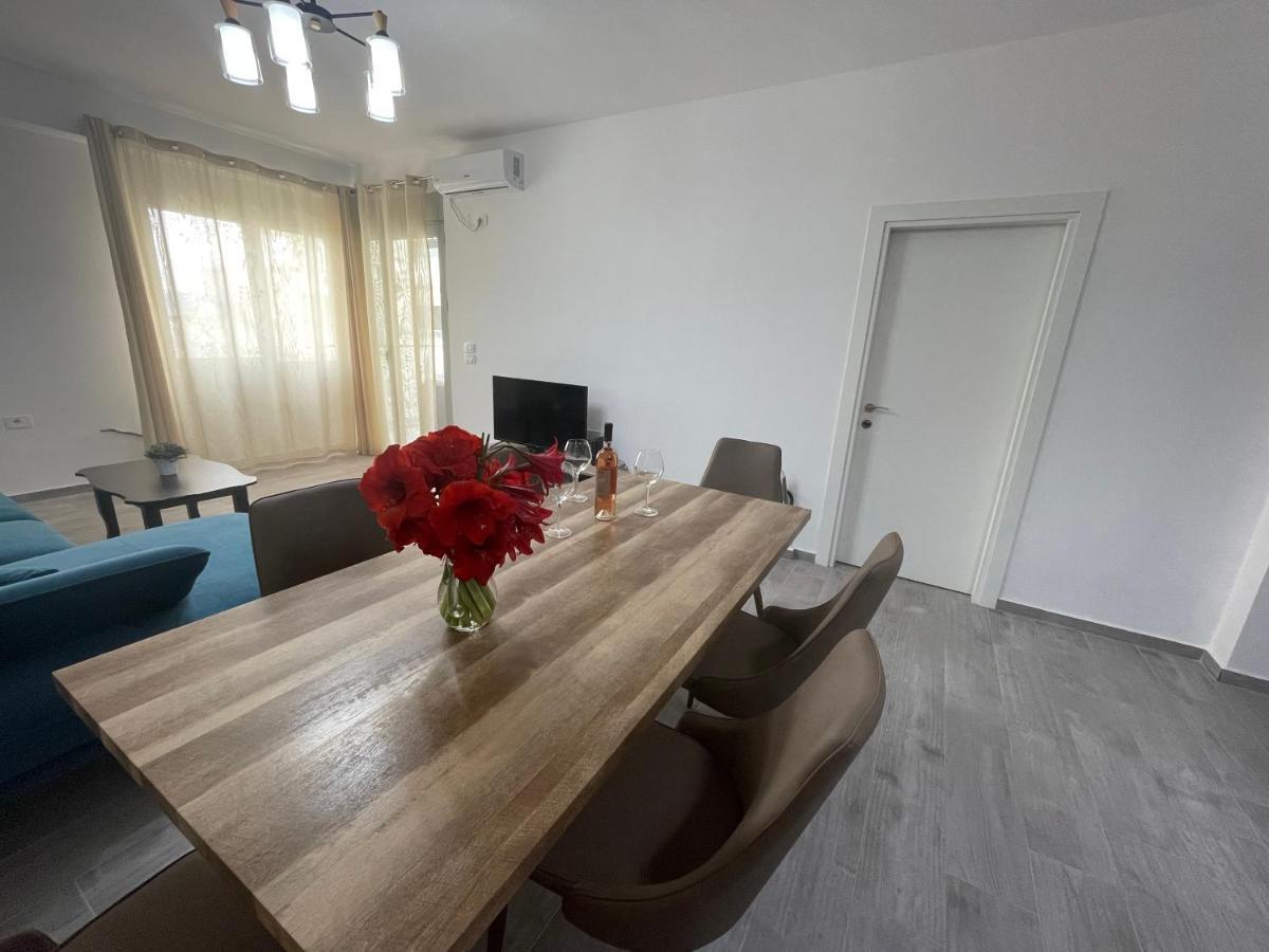 Luxury Sea View Apartaments Sarande Luaran gambar