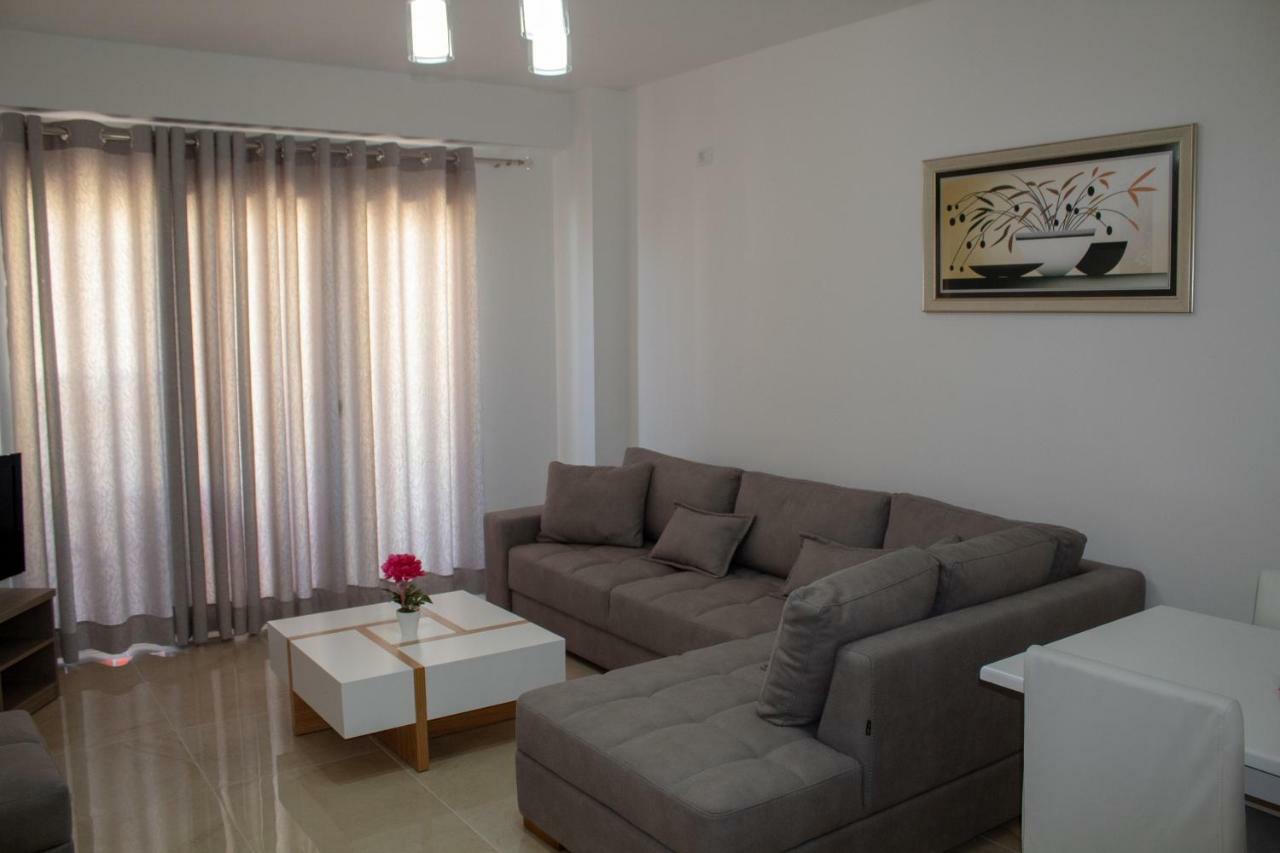 Luxury Sea View Apartaments Sarande Luaran gambar